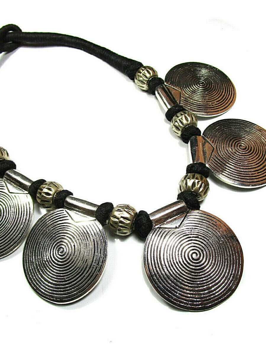 Ethnic TIBETAN Tribal Choker Pendant Silver tone FASHION NECKLACE Jewelry - N4415