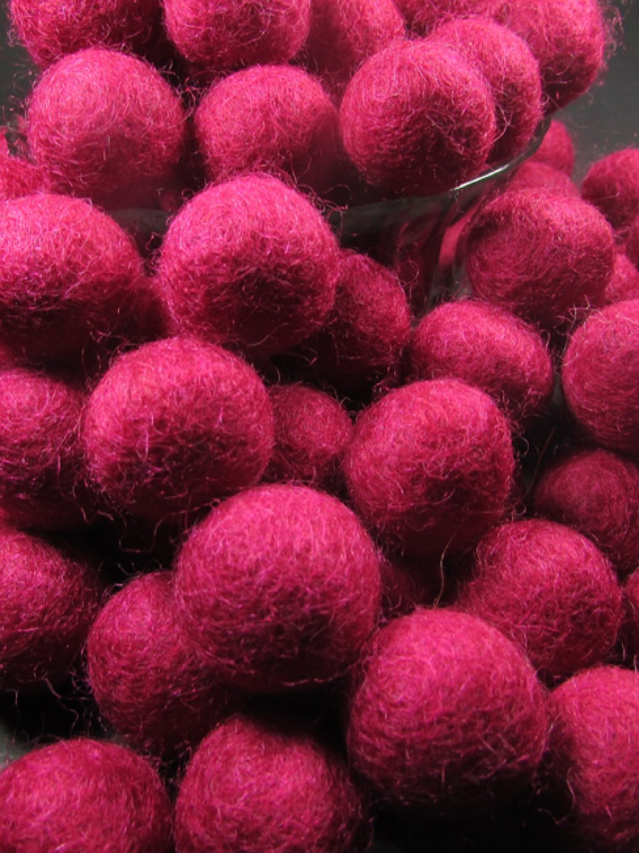 Felt ball wool 2cm pom pom Dark Pink Color beads Decor DIY supplies Nepal - F107