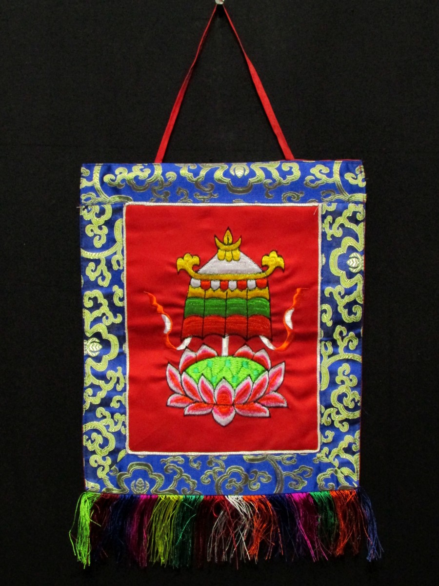 Tibetan Buddha Wall Hanging Victory Banner Embroidery Thangka Thanka Nepal - Th154