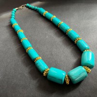Ethnic Turquoise Color Resin Golden Tone Bead TIBET Tribal Necklace New Jewelry